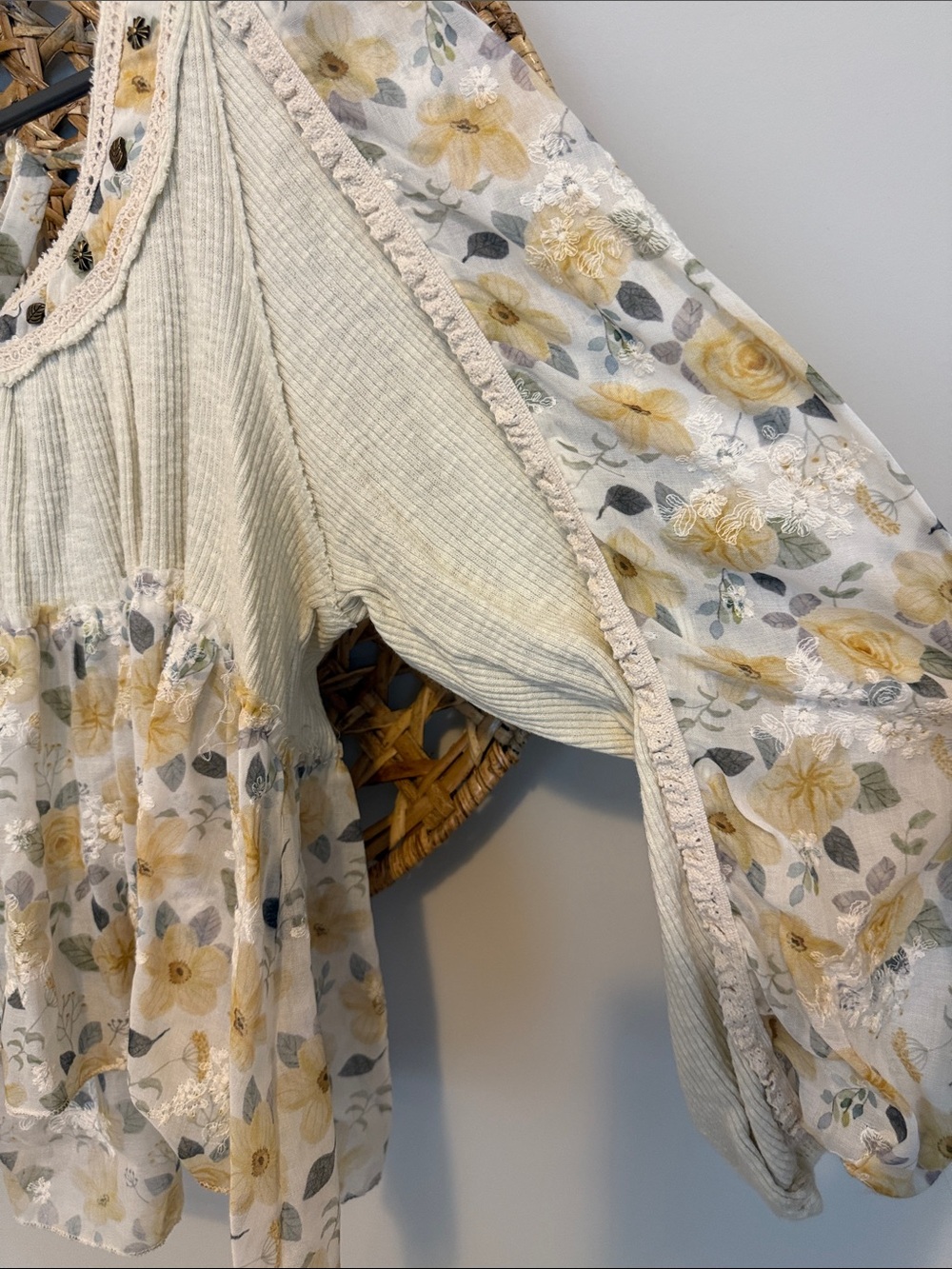 POL Floral Peasant Blouse in Cream and Yellow - Picture 10 of 16